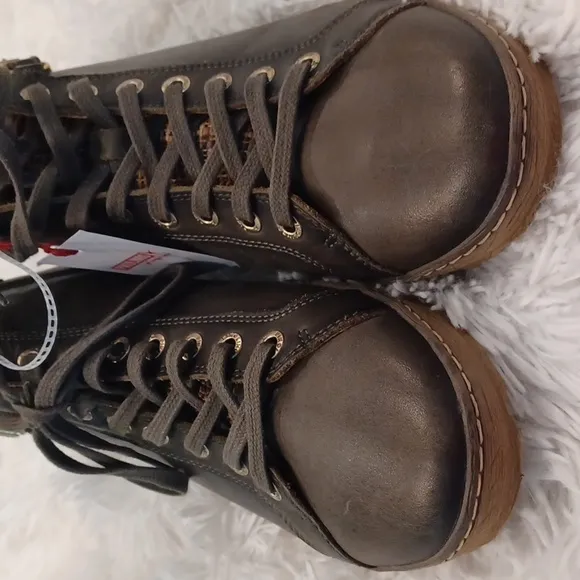Pikolinos Womens LAGOS high-top sneaker 42 EU / 11 US in Olive Green &amp; Brown