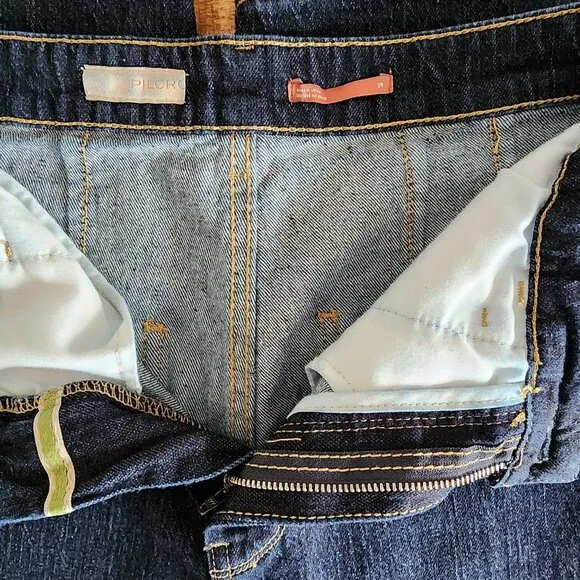 PILCRO The Column Ultra High-Rise Cropped Jeans Size 29