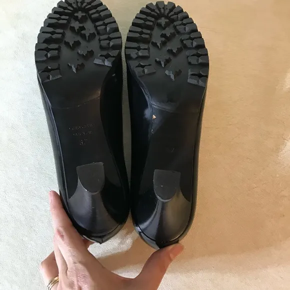 Prada Milano Vero Cuoio black pump heel Shoes size 37.5