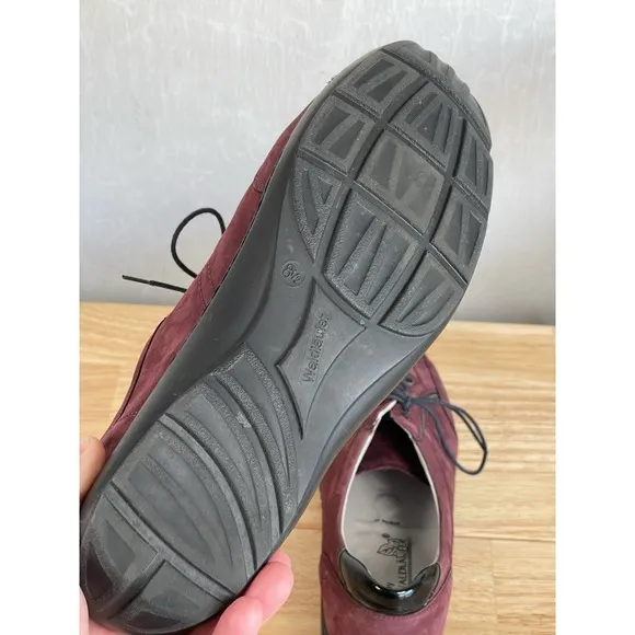 Pro Aktiv by Waldläufer Jasmine Henni Oxford Aubergine Nubuck Women's Size 8.5