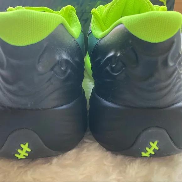 Puma Stewie 1 Women’s Basketball Shoes, Yellow-Green, Black, Size 8.5 M, NIB