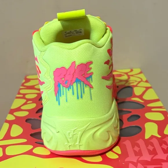 PUMA X LAMELO BALL MB.04 1Love youth/womens Basketball Shoes new 310532-01
