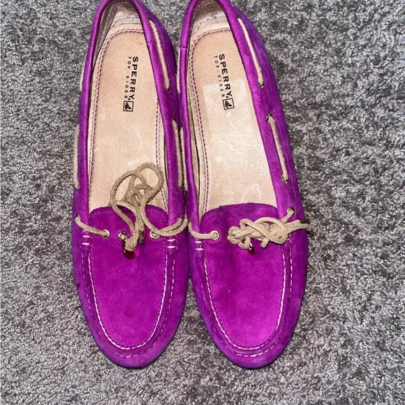 Purple Sperry top spider shoes