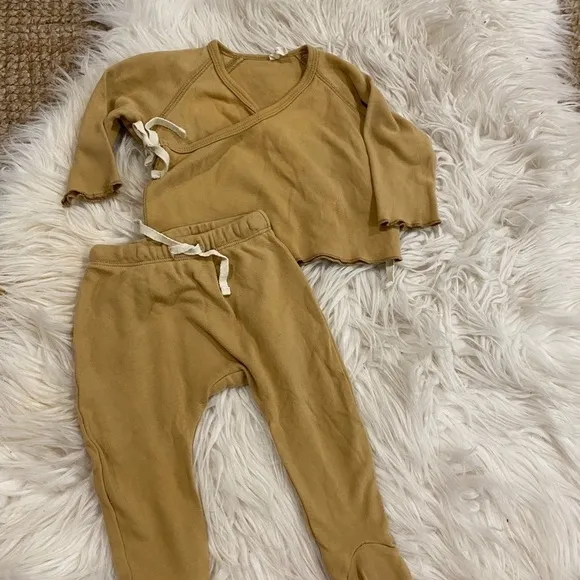 Quincy Mae honey kimono set with pants 6/12M