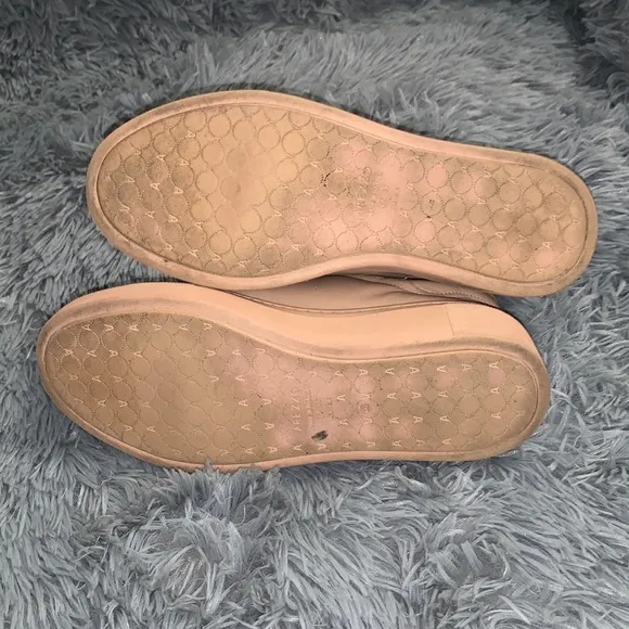 RARE Arezzo x Pantone Collab Ltd 15-1317 Biscuit Sneakers Women's Size 8.5