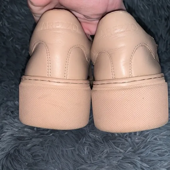 RARE Arezzo x Pantone Collab Ltd 15-1317 Biscuit Sneakers Women's Size 8.5