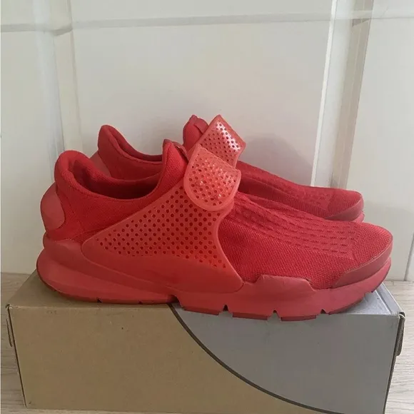 RARE 🔥MEN'S NIKE SOCK DART SNEAKERS SHOES “Triple Red”- SZ 13 GUC