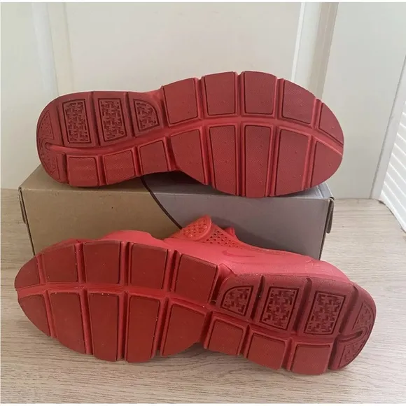 RARE 🔥MEN'S NIKE SOCK DART SNEAKERS SHOES “Triple Red”- SZ 13 GUC