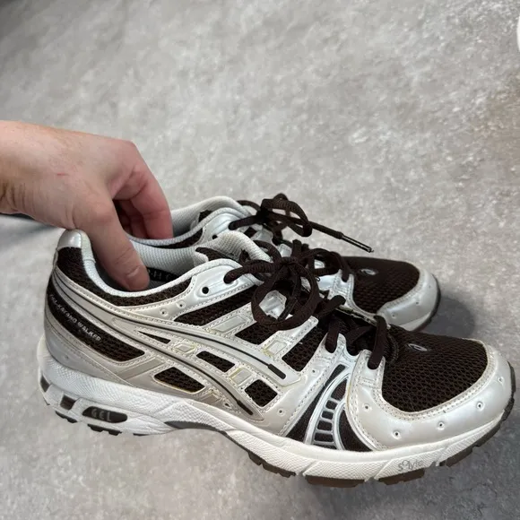 Rare Vintage Y2K ASICS Gel-Kayano Walker in chocolate brown &amp; silver size 8