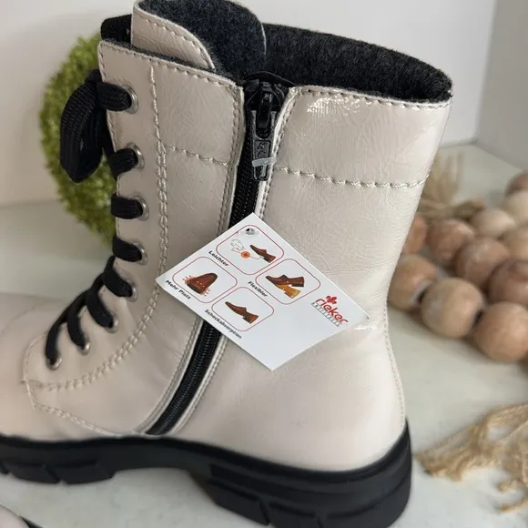 Rieker Z9122 Women's Lace-Up Ankle Boots Sz 8.5/40 off white