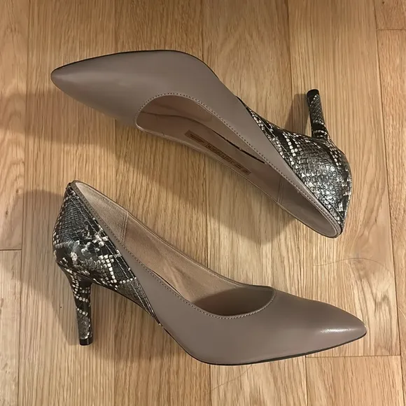 Rockport Total Motion 75MM Pieced Heel Taupe Snakeskin NEW