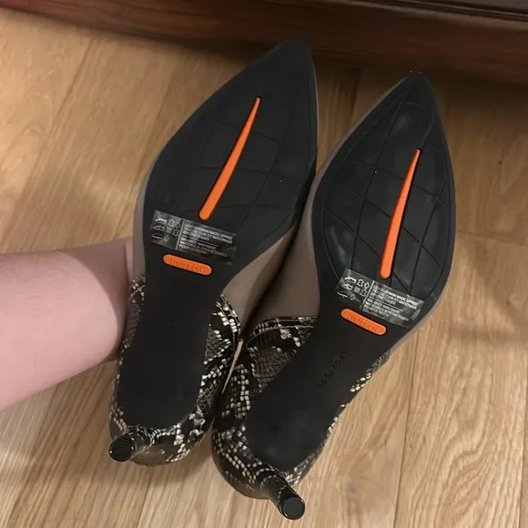 Rockport Total Motion 75MM Pieced Heel Taupe Snakeskin NEW