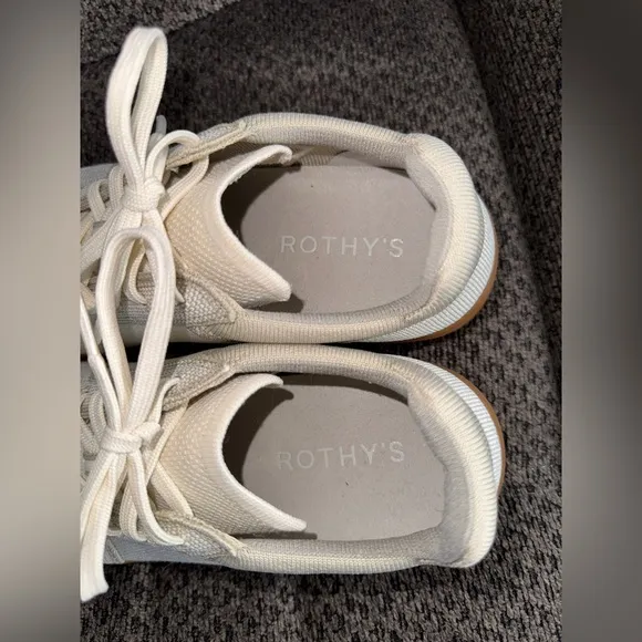 Rothy’s Mens The RS01 Sneaker Pelican Grey Size 9 Retail $179 *Retired Color*