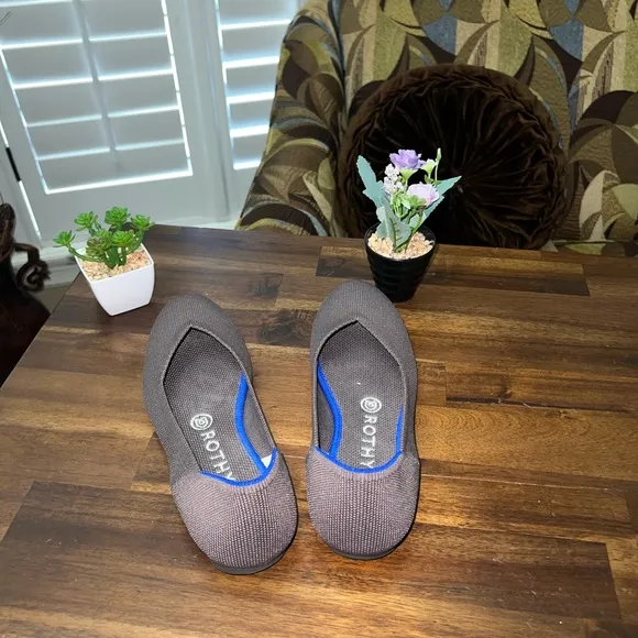 Rothy’s Retired Rare Mink The Flat Size 7