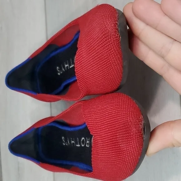 Rothy’s Womens Retired Red The Pointed Chili Toe Flats Loafer shoes sz 6