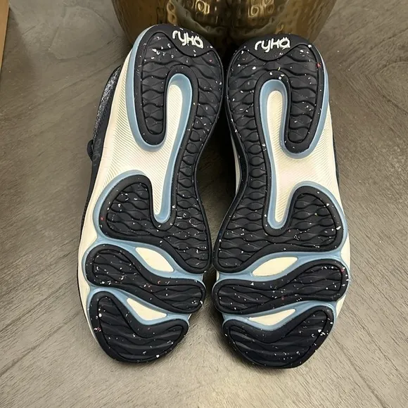 RYKA Women's Predecessor Walking Shoes (WIDE)