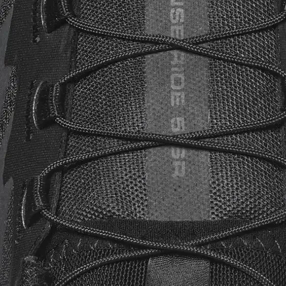 Salomon Black Athletic Shoes Sleek Design Comfort