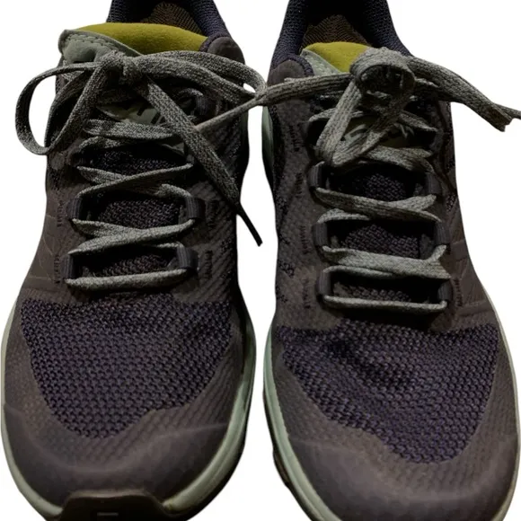 Salomon Blue and Green GTX athletic Shoes for Trail Running or hiking size 6