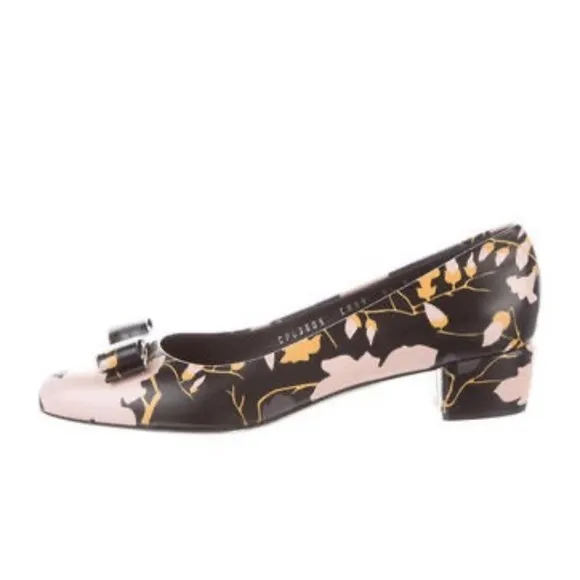 Salvatore Ferragamo floral low pumps size 8 1/2 medium. Gently used