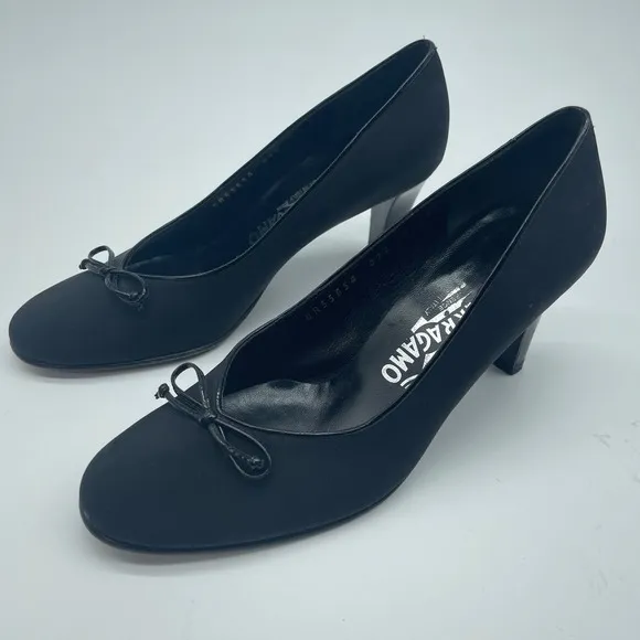 Salvatore Ferragamo Pumps Bow Detail Black Heels Classic Shoes 5.5 B