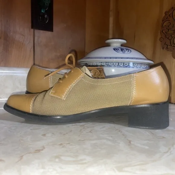 Salvatore Ferragamo Skipper Lace Up Shoe sz 8.5