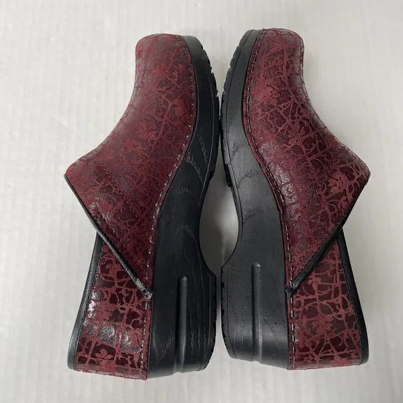 Sanita Professional Clogs Comfort Slip On Working Shoes Crackled Leather US 6 37
