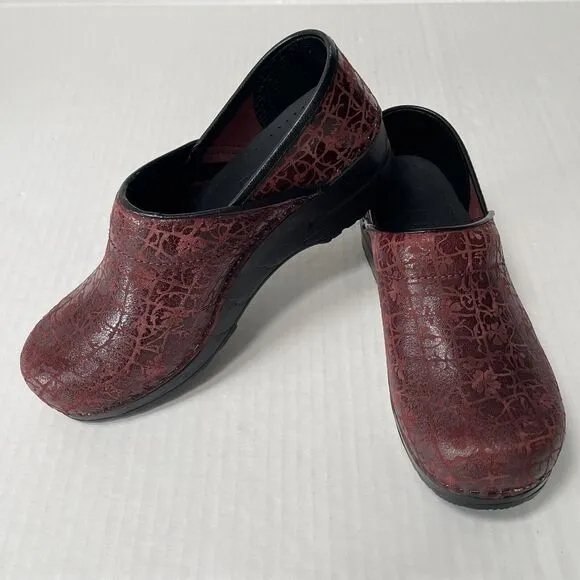 Sanita Professional Clogs Comfort Slip On Working Shoes Crackled Leather US 6 37