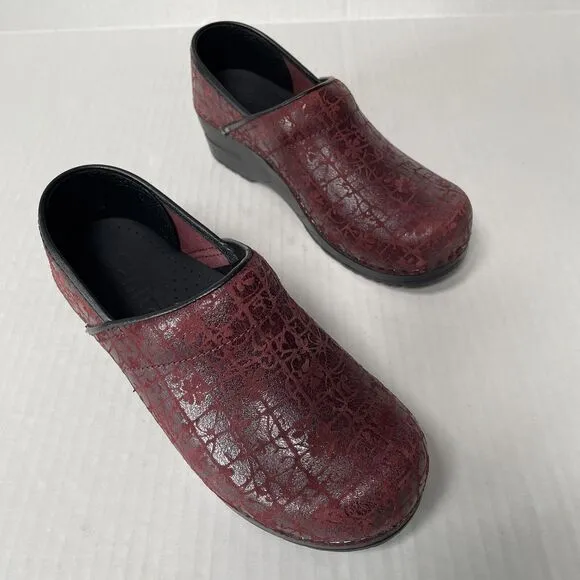 Sanita Professional Clogs Comfort Slip On Working Shoes Crackled Leather US 6 37