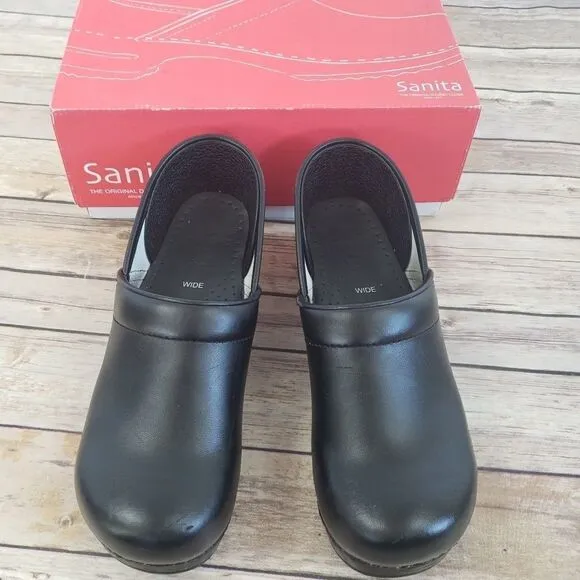Sanita professional PU Clogs Black