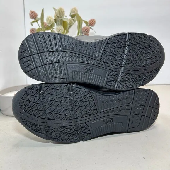 SAS Tour Mesh Hook &amp; Loop Walking Shoes Sneakers Black Women 9.5 Wide NWOB