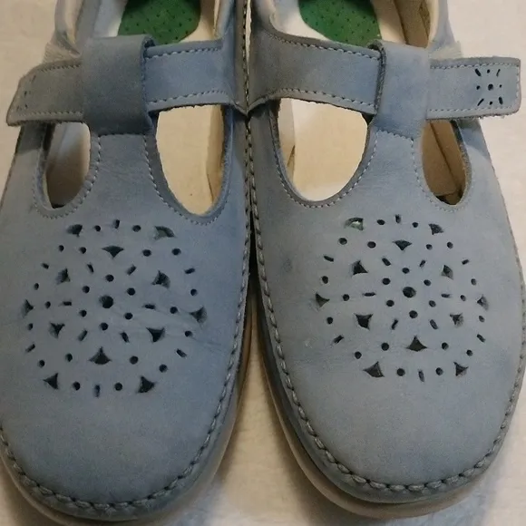 SAS Willow  shoes size 8M