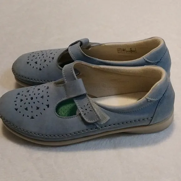 SAS Willow  shoes size 8M