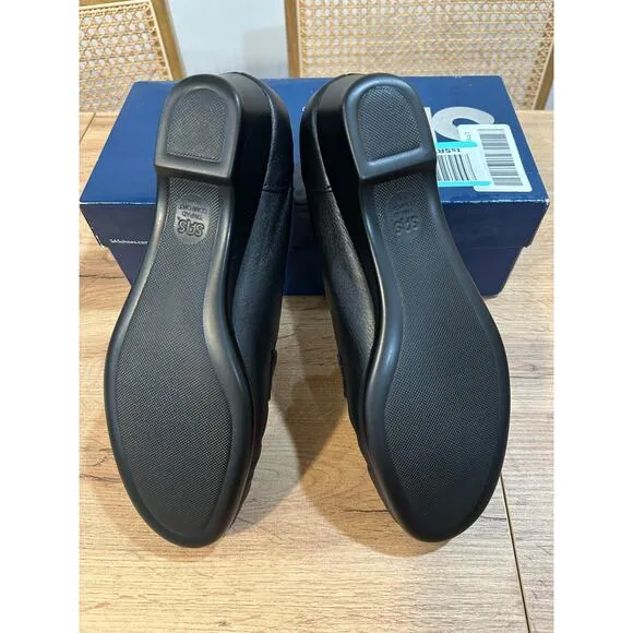 SAS Women's Easier Slip On Loafer Black Leather Size 10 Slim NIB Moccasin Comfy