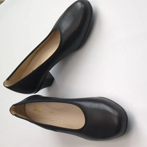 SAS Women's Tripad Italian Leather Comfort Pump Shoes Sz 9