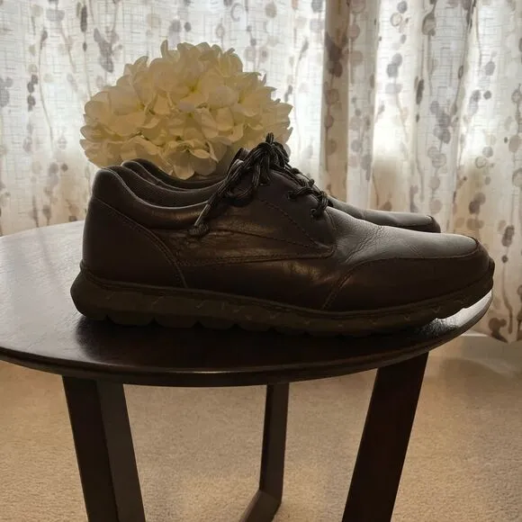 SAS Mens Brown Leather Onefoot Comfort Shoes sz 11-1/2 or 46 EUC