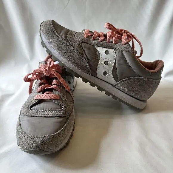 Saucony Jazz Low Pro Womens Athletic Shoes Sneakers Size 7 Gray Pink White EUC