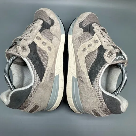 Saucony Shadow 5000 Men's 11 Sand White Suede Sneaker Lace-Up Low Top Shoes