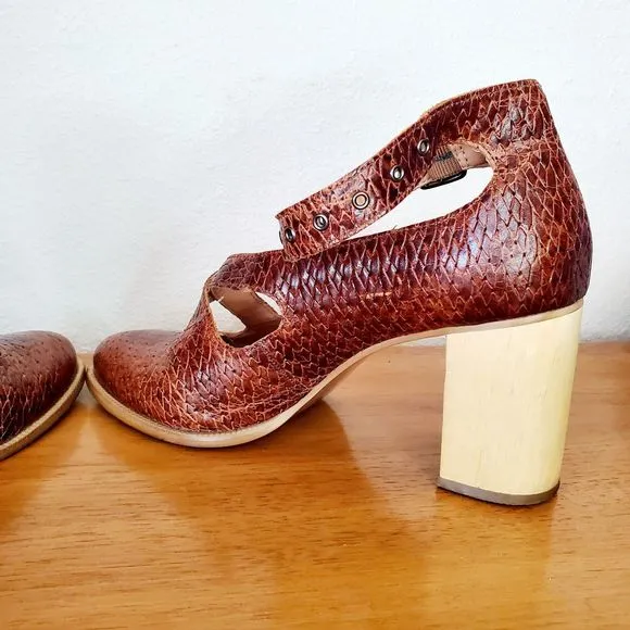 Schuler Sons Philadelphia Nalia Heels Brown Leather Chunky SZ 8.5 Anthropologie