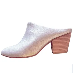 Seychelles silver sparkle pointy toe mules stacked closed comfort