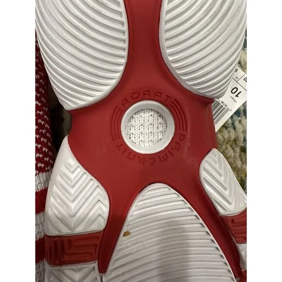Size 10 - adidas Trae Young 2 Team‎ Power Red