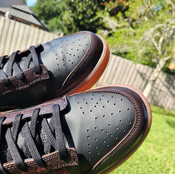 Size 12 - Nike Dunk SE Low Chocolate