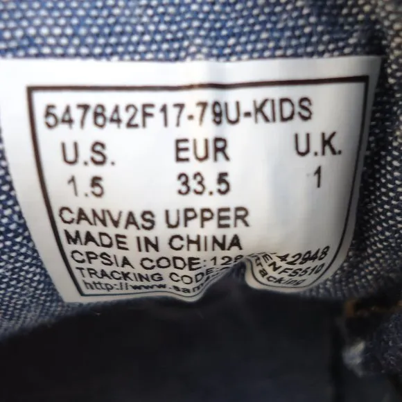 SIZE 1.5. LEVI'S denim canvas low top sneaker shoes.