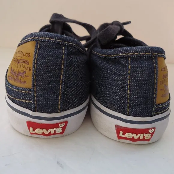 SIZE 1.5. LEVI'S denim canvas low top sneaker shoes.