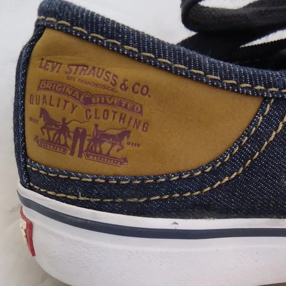 SIZE 1.5. LEVI'S denim canvas low top sneaker shoes.