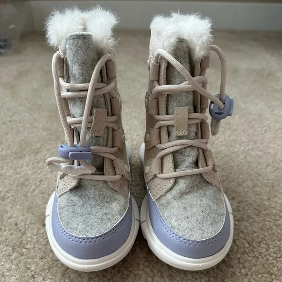 Sorel kids girls Toddlers Explorer Lace Waterproof Boots, Natural Twilight shoes