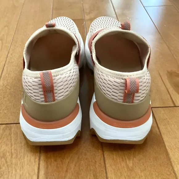 Sorel Women's Kinetic Impact Strap Shoes Nova Sand Paradox Pink Size 9