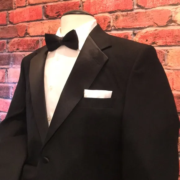 Stafford Tuxedo Coat