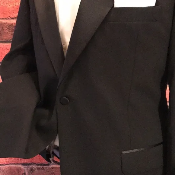 Stafford Tuxedo Coat