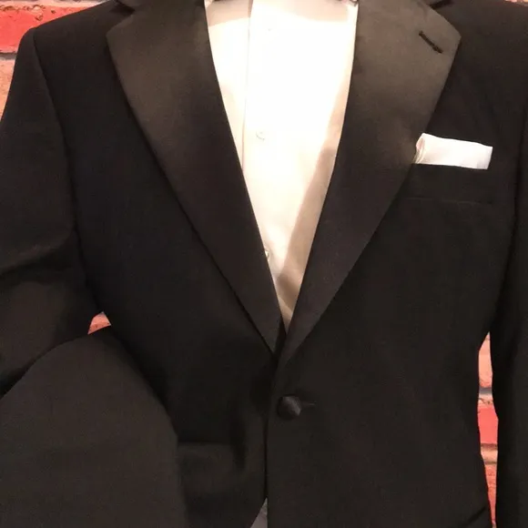 Stafford Tuxedo Coat