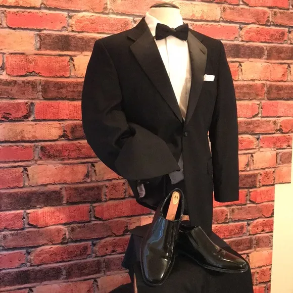 Stafford Tuxedo Coat